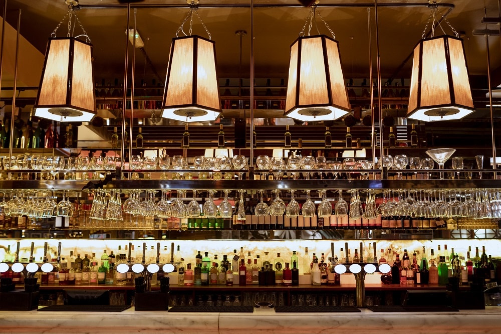 PUB